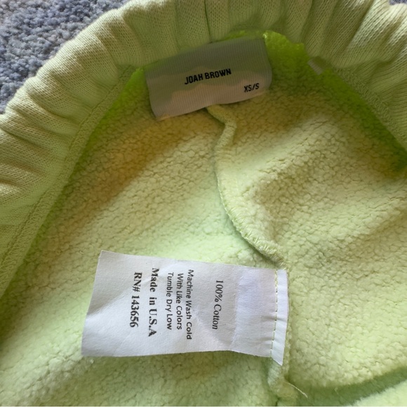 Joah Brown fitted sweat short - yellow - size xs/s - Picture 3 of 6